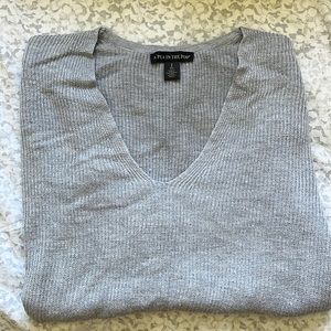 A pee in a pod gray sweater . Super soft size small